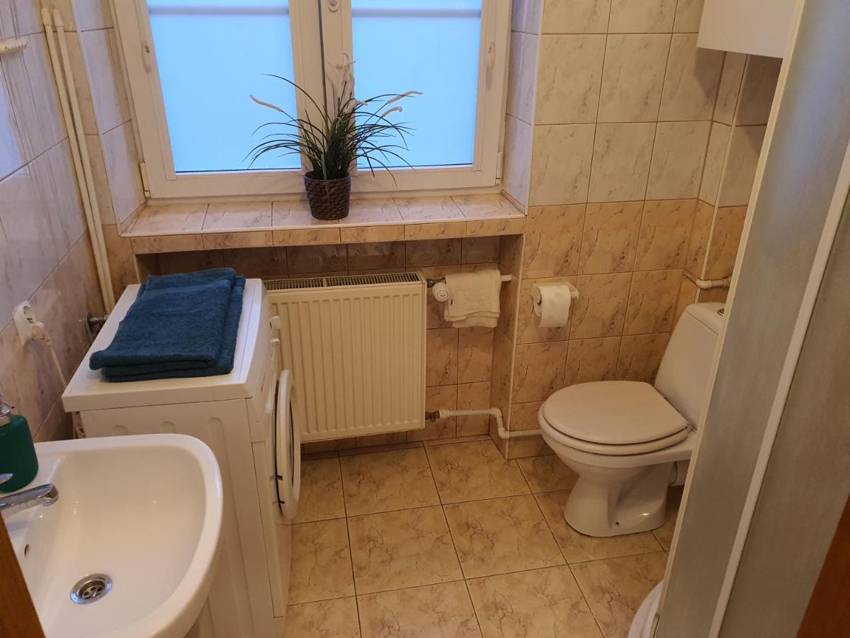 Rentonline Koscielna Old Town Apartment Warsaw